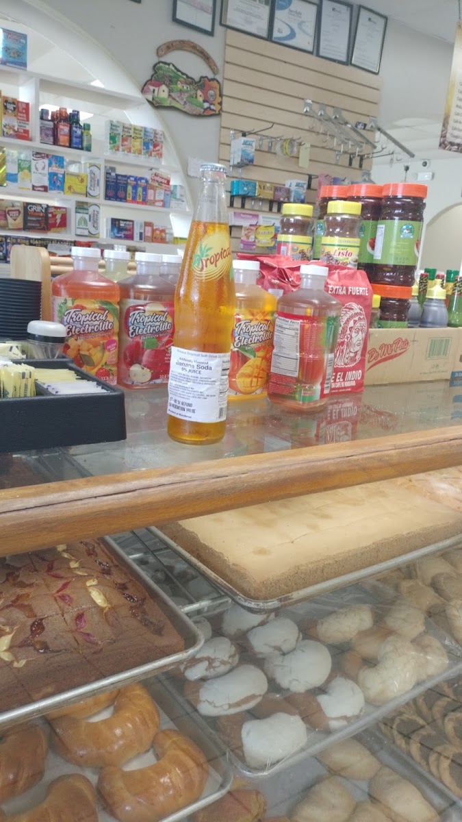Cristo Rey Bakery Photo 4